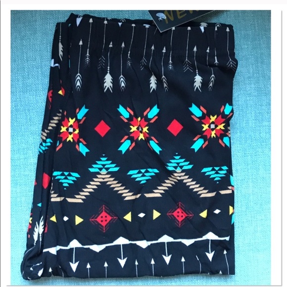 Black Arrow Leggings *New* OS - Picture 3 of 7